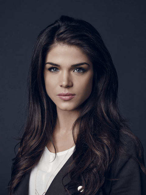 Marie Avgeropoulos [1900x2500]